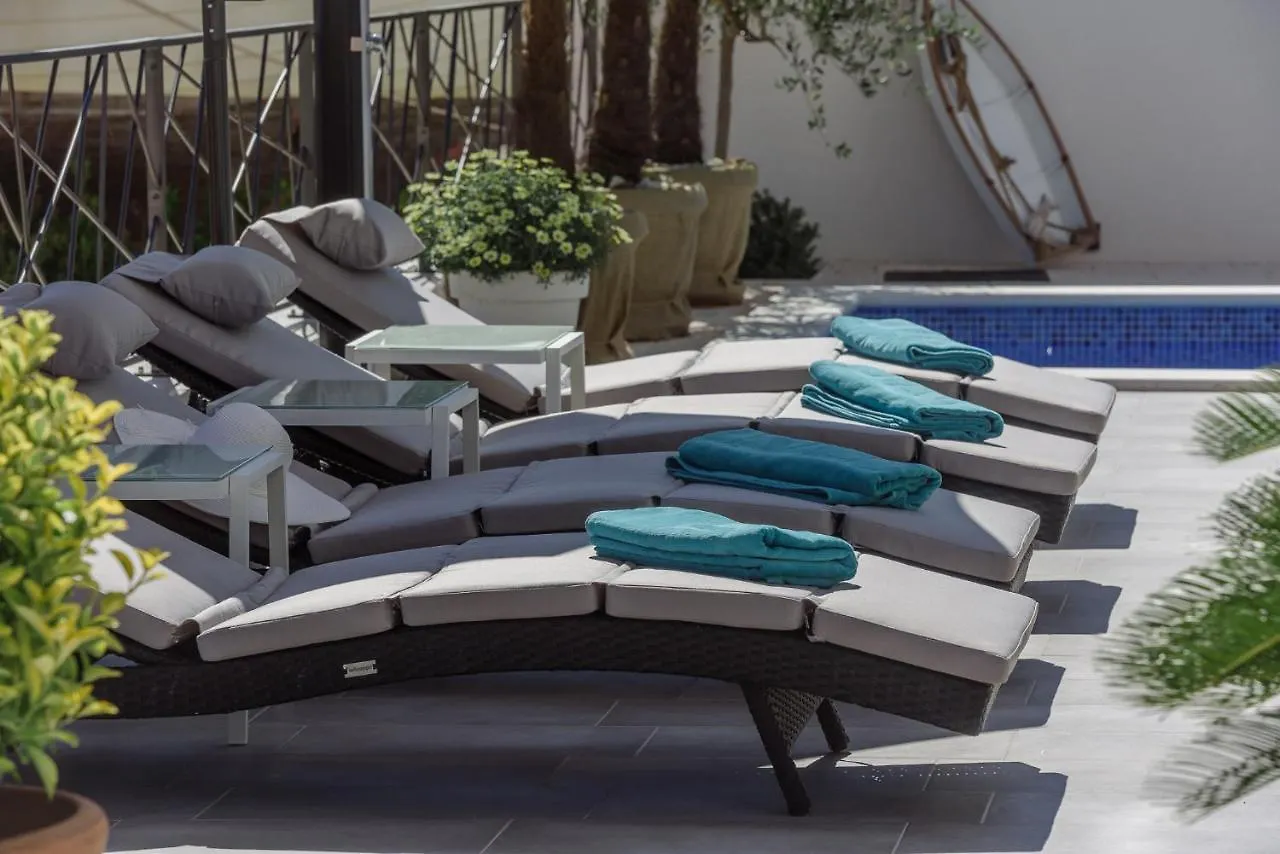 Luxury Villa -Heated Pool -Jacuzzi Trogir