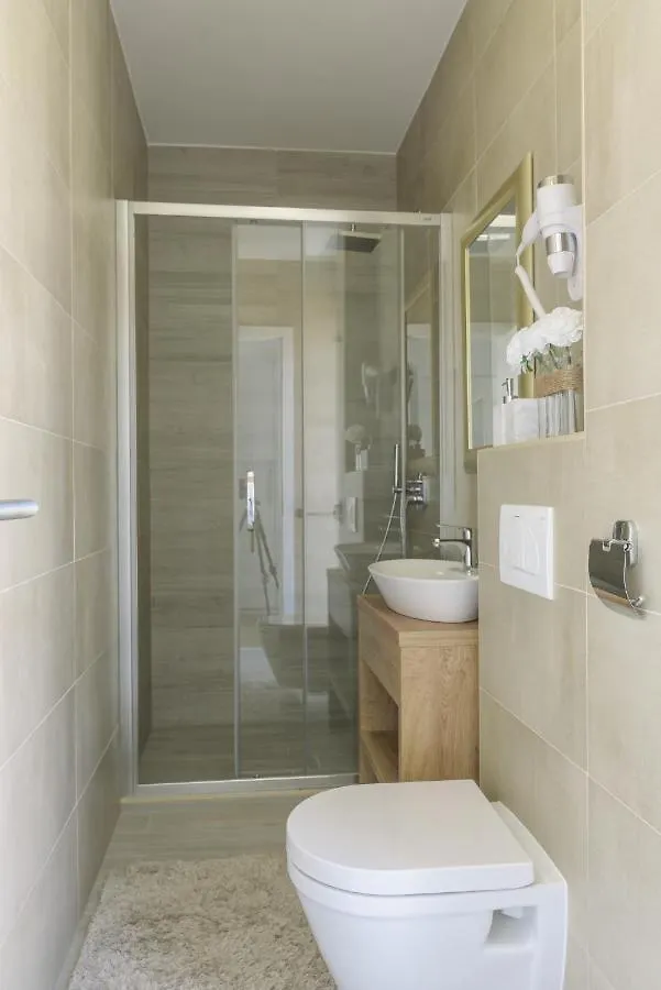 Luxury Villa -Heated Pool -Jacuzzi Trogir 0*,  Croatia