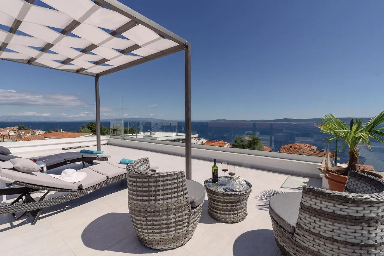 Luxury Villa -Heated Pool -Jacuzzi Trogir