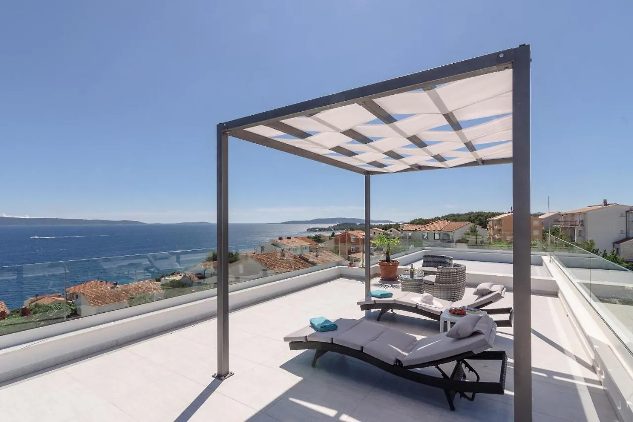 Luxury Villa -Heated Pool -Jacuzzi Trogir