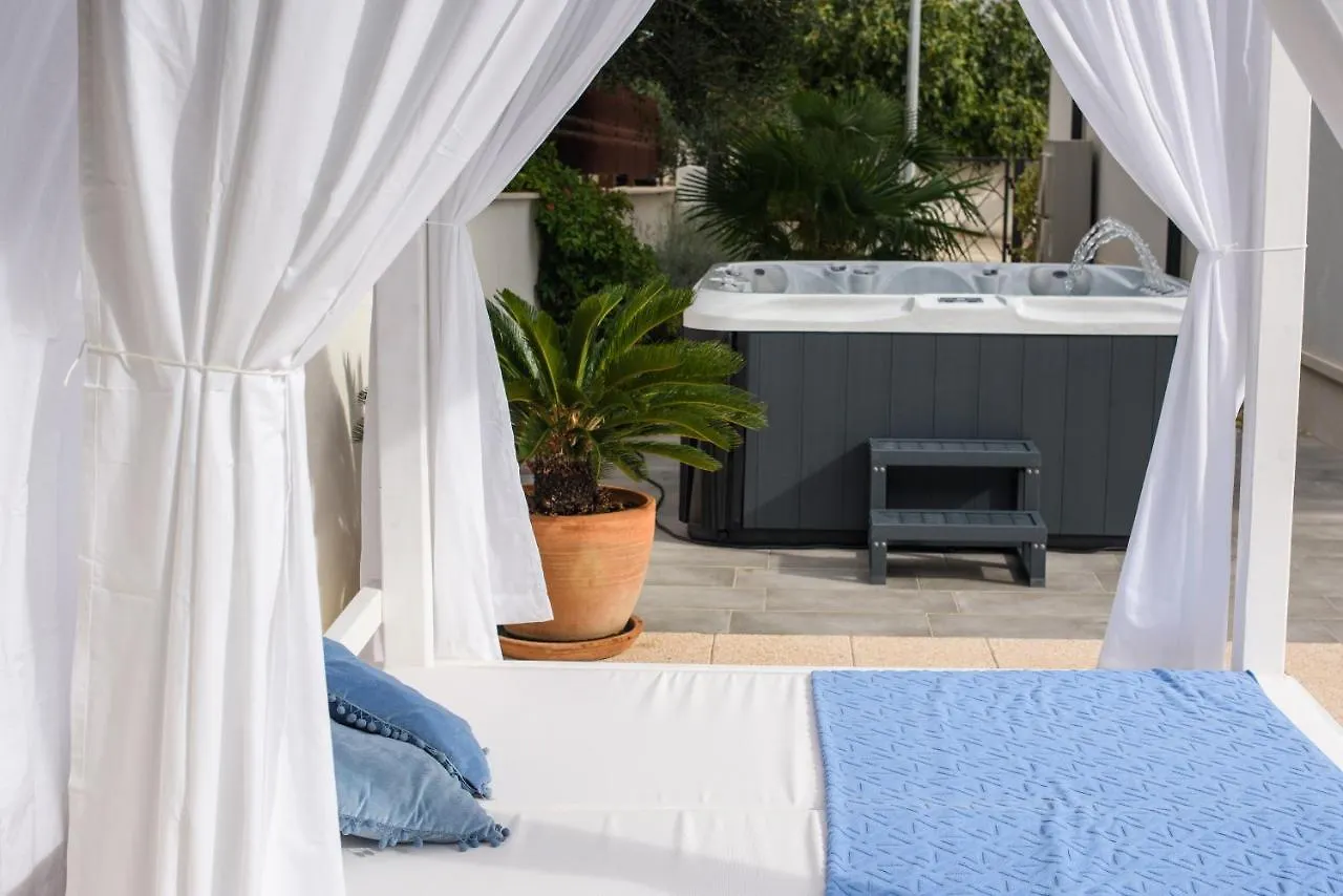 Luxury Villa -Heated Pool -Jacuzzi Trogir