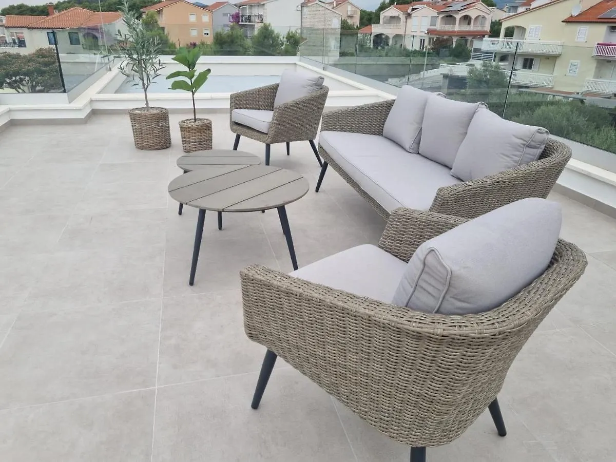 Luxury Villa -Heated Pool -Jacuzzi Trogir